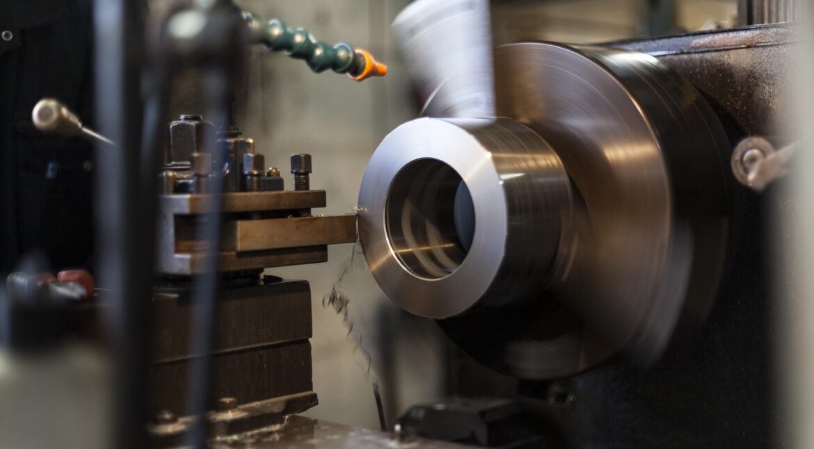 CNC Lathe Turning Precision in Anaheim